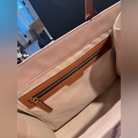 VERSACE
Canvas Calfskin Large Medusa Pop Cabas Tote Beige - Picture 8 of 10